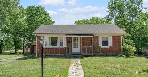 106 E Morrison St, Wilmore, KY 40390