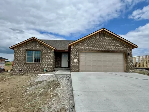 157 Stillwater Dr, Berea, KY 40403
