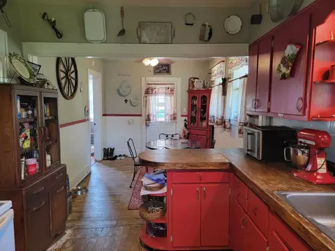 Kitchen - 159 E Walnut St, Mount Olivet, KY 41064 photo 4 of 4