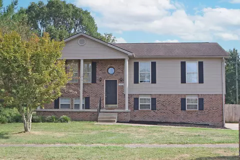 315 Pinnacle View Dr, Berea, KY 40403