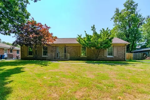 3356 Bellefonte Dr, Lexington, KY 40502
