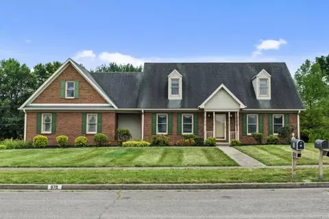 879 W Count Fleet Cir, Danville, KY 40422