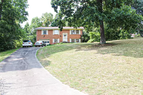 78 Sandy Hills Cir, Corbin, KY 40701
