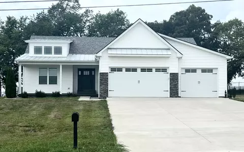 564 Harvest Ln, Harrodsburg, KY 40330
