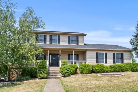 569 Earlymeade Dr, Winchester, KY 40391