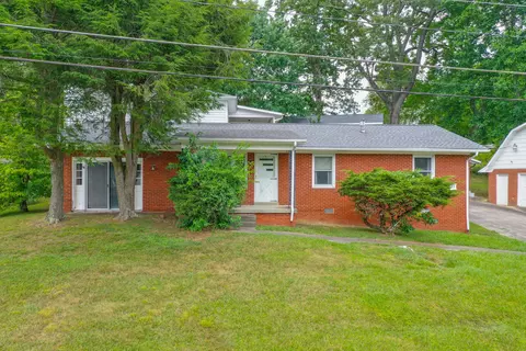64 Oaklawn Dr, Corbin, KY 40701