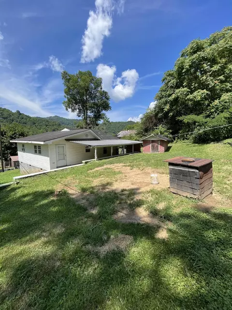123 Tuggleville Hill Rd, Hulen, KY 40845
