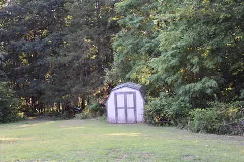 201 Ockerman Rd, Bloomfield, KY 40008 photo 4