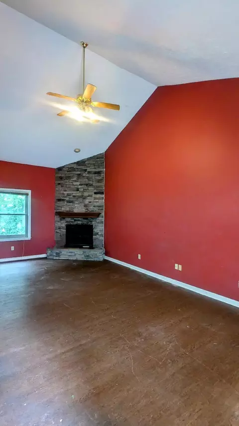 2513 Tinmouth Vale Ln, Lexington, KY 40509