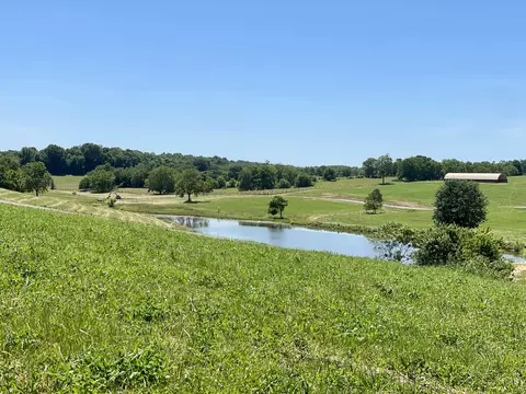 101 Eagle Ridge Ln, Cynthiana, KY 41031