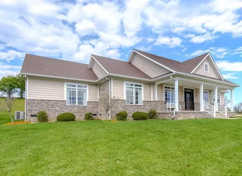 1408 Clubhouse Ln, Mount Sterling, KY 40353