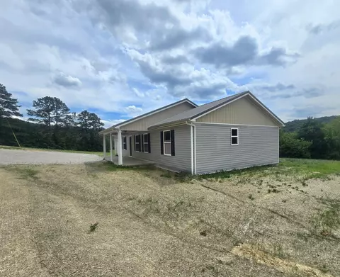 Exterior - 2427 Lambert Rd, Berea, KY 40403 photo 6 of 7