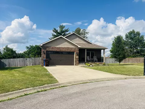409 Corinne Ct, Winchester, KY 40391