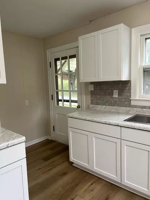 413 E Third St, Perryville, KY 40468 photo 7