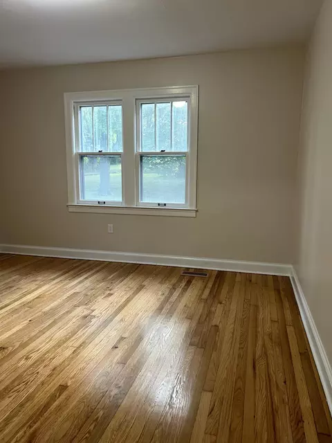 413 E Third St, Perryville, KY 40468 photo 9