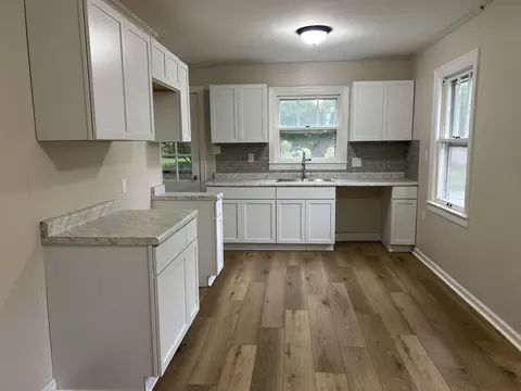 413 E Third St, Perryville, KY 40468 photo 4