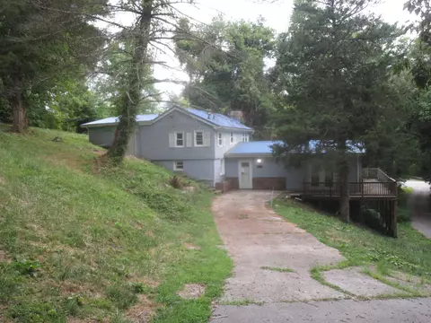 133 Settlers Ln, Winchester, KY 40391