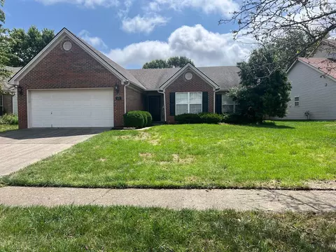 496 Lemon Drop Ln, Lexington, KY 40511