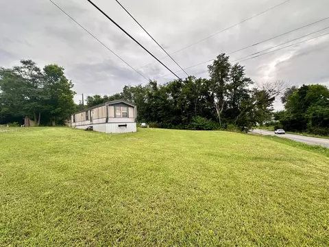 19 Hilltop Dr, Somerset, KY 42503