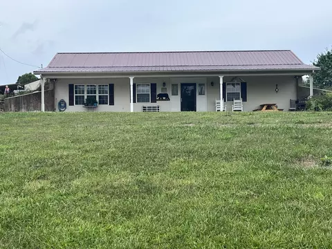 103 Mccracken Ln, East Bernstadt, KY 40729