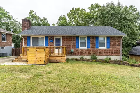 1114 Trent Blvd, Lexington, KY 40517