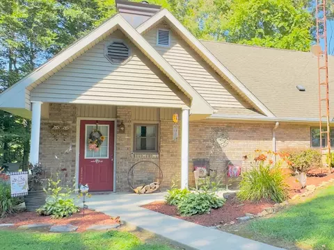 305 R Beard Rd, Knifley, KY 42753