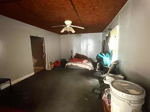 Bedroom - 95 E Cypress St, Corbin, KY 40701 photo 1 of 7