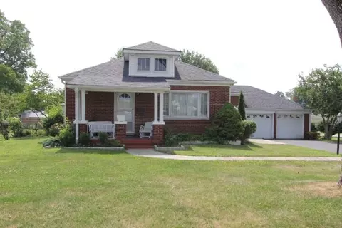 117 Bond St, Lawrenceburg, KY 40342
