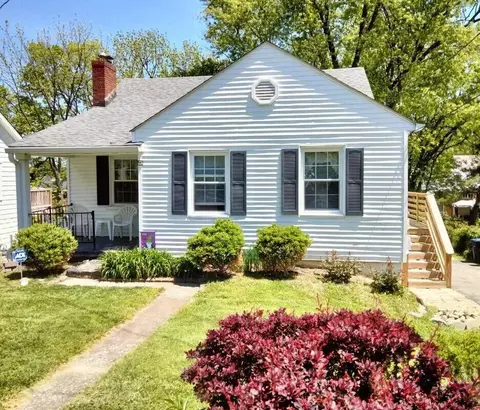 111 Elkhorn Dr, Frankfort, KY 40601