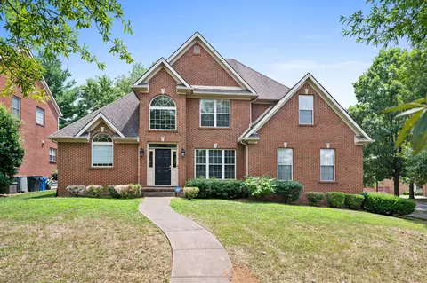944 Princess Doreen Dr, Lexington, KY 40509