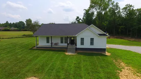 Exterior - 155 Sandy Rock Dr, Corbin, KY 40701 photo 2 of 7