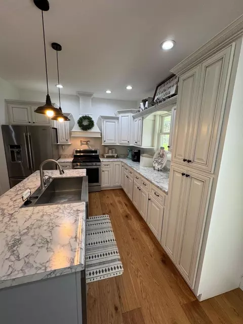 Kitchen - 155 Sandy Rock Dr, Corbin, KY 40701 photo 2 of 5