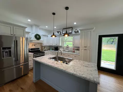 Kitchen - 155 Sandy Rock Dr, Corbin, KY 40701 photo 1 of 5
