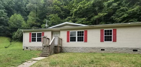 273 White Squirrel Ln, Bear Branch, KY 41714