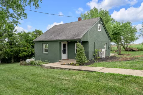 958 Pollys Bend Rd, Lancaster, KY 40444 photo 5