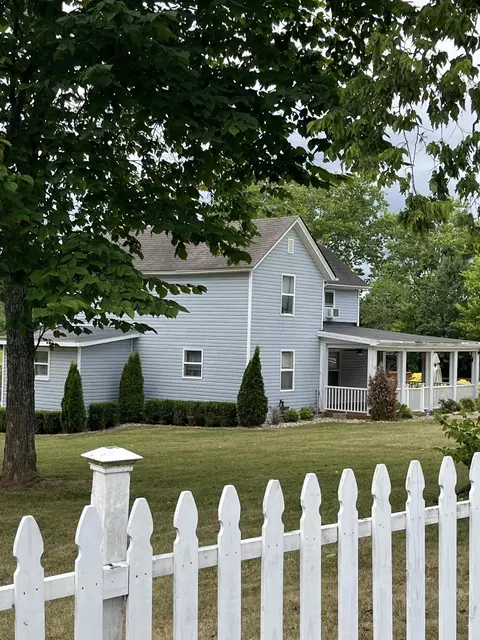 3635 Jackson Ferry Rd, Winchester, KY 40391