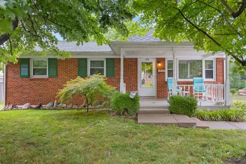 228 Vanderbilt Dr, Lexington, KY 40517