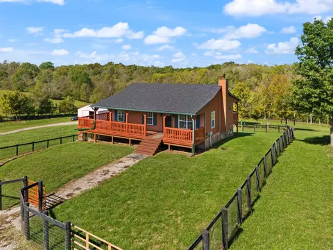 1375 Mundys Landing Rd, Harrodsburg, KY 40330