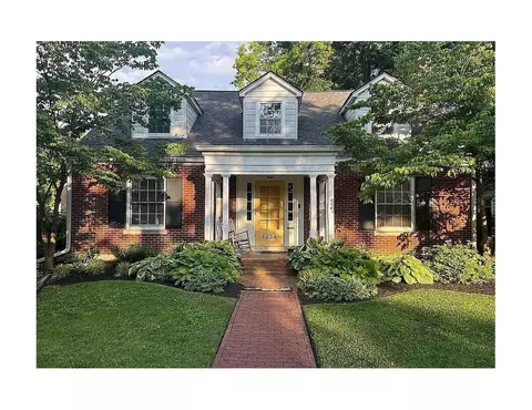 1234 Scoville Rd, Lexington, KY 40502