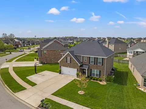 150 Inverness Dr, Georgetown, KY 40324