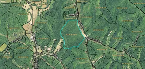 9999 Sacker Rd, Manchester, KY 40962