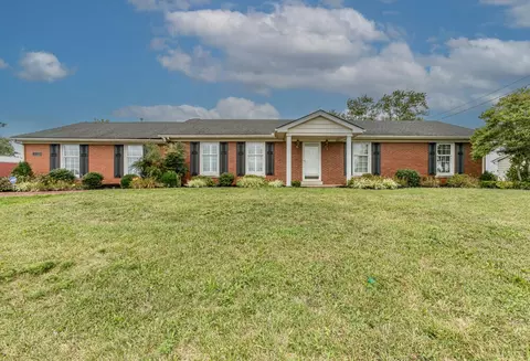1036 Stamping Grd Rd, Georgetown, KY 40324