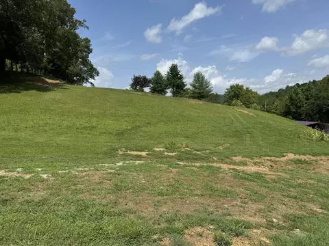 9999 26 Hwy, Rockholds, KY 40759