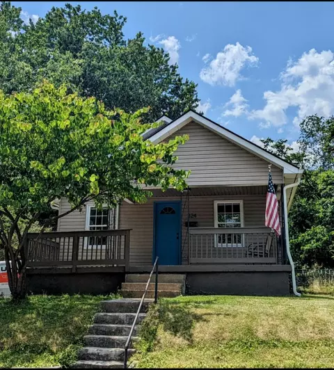 324 N Maple St, Somerset, KY 42501