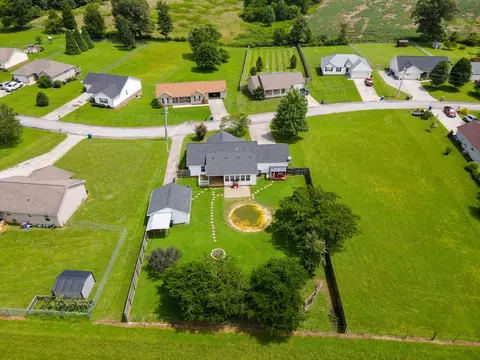 279 Pebble Branch Dr, Nancy, KY 42544 photo 55