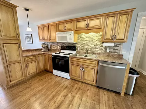 279 Pebble Branch Dr, Nancy, KY 42544 photo 21