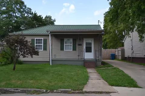 471 E Office St, Harrodsburg, KY 40330