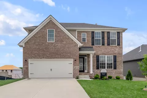 301 Blackthorn Dr, Nicholasville, KY 40356
