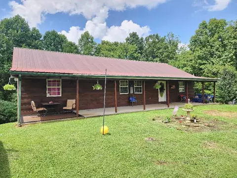 232 Mcdowell Rd, Burnside, KY 42519