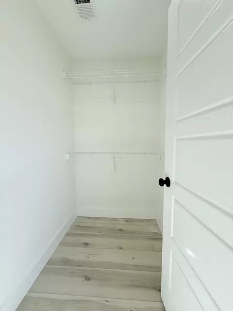 Other - 215 Brook Cv, Berea, KY 40403 photo 3 of 4
